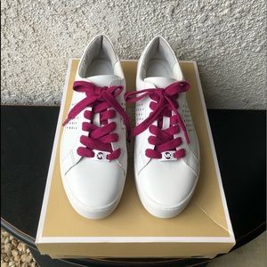 Michael Kors  poppy Lace Up Women’s Shoes